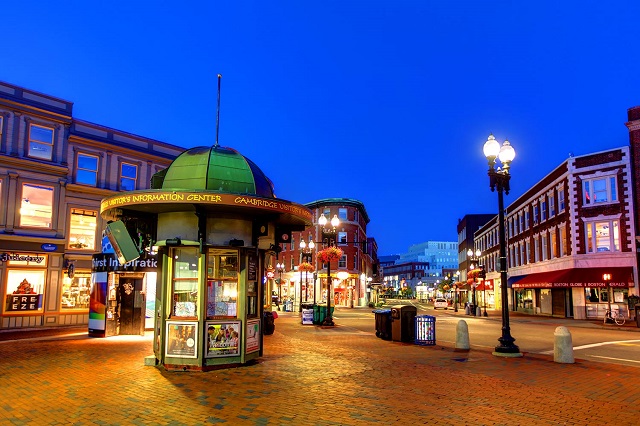 Những khu mua sắm nổi tiếng ở Boston