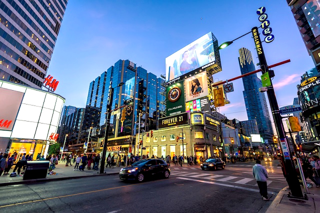 Khám phá những địa điểm mua sắm tuyệt nhất Toronto