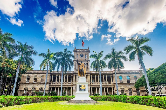 Ngỡ ngàng trước vẻ đẹp của cung điện Iolani Honolulu – Mỹ